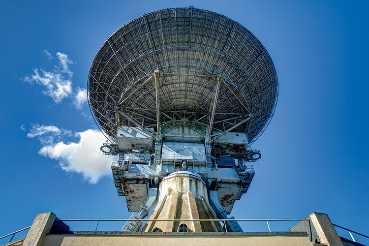 Centrum szpiegowskie i teleskopy radiowe, Łotwa; fot. Rebecca Litchfield